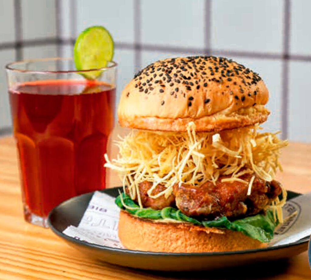 Gastronomía china “aperuanada” - APCH